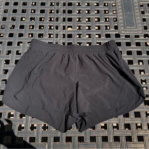 Lululemon track that shorts